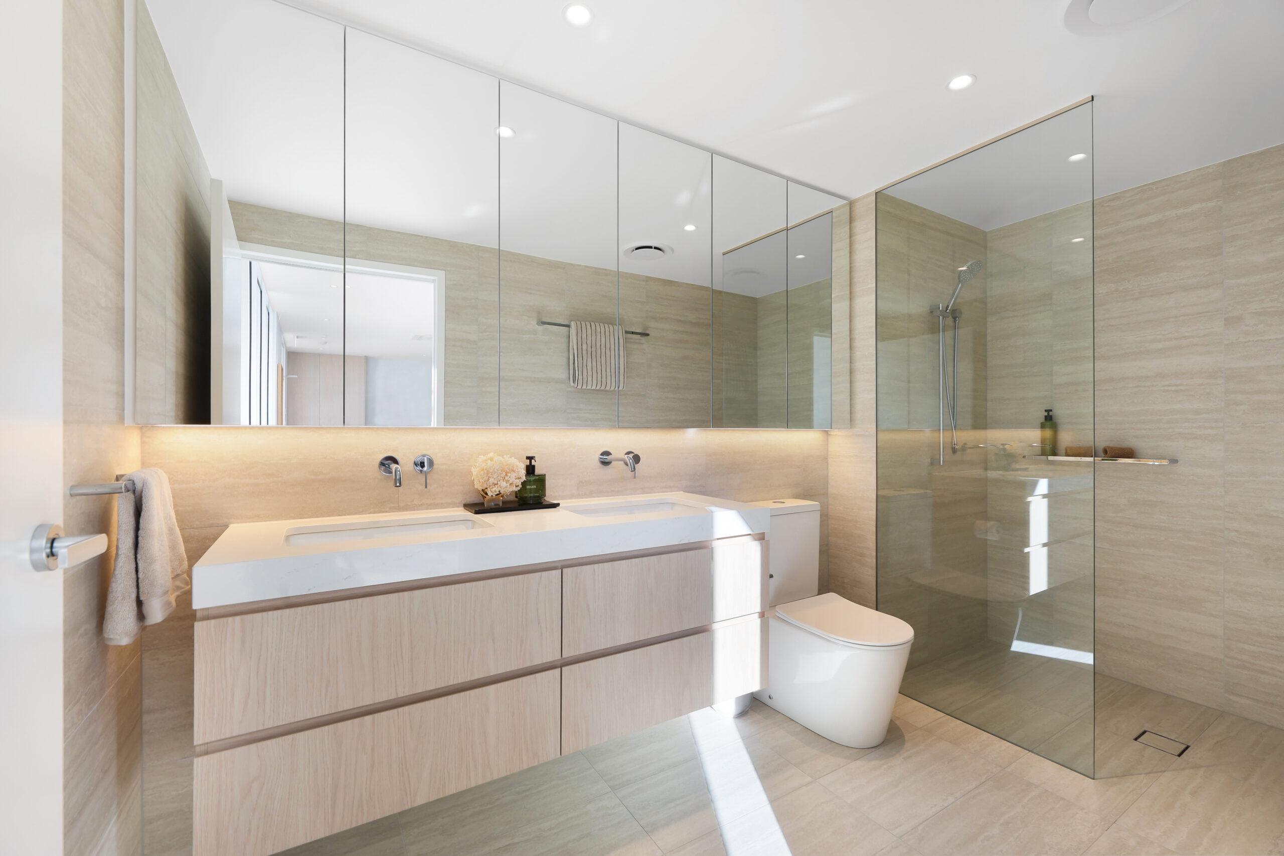 Cascade Robina Onsite Sales Display, 116 Laver Dr Robina